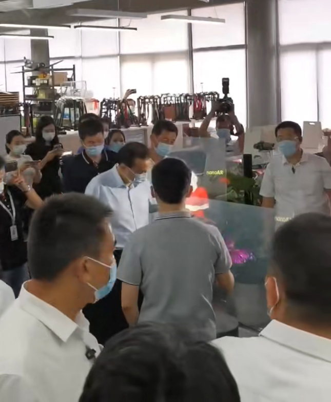 克強總理在光子晶體科技的分分秒秒