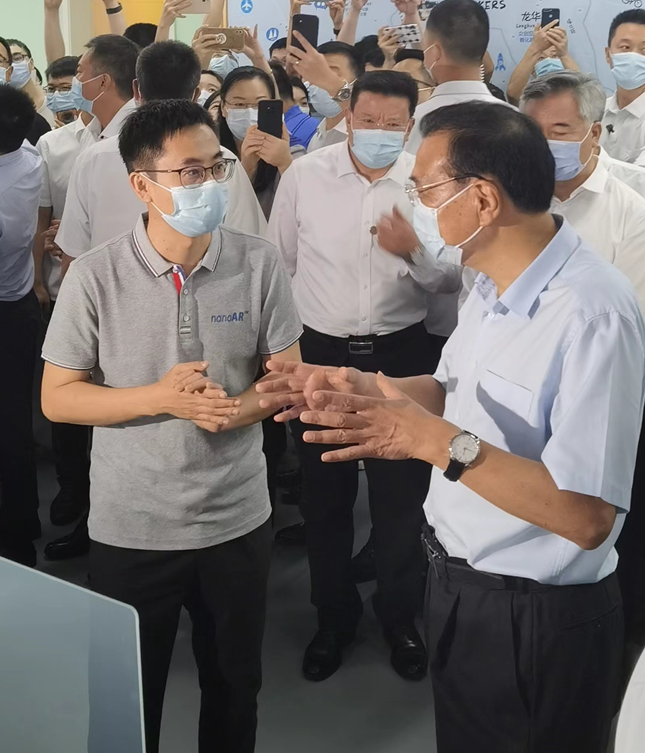 克強總理在光子晶體科技的分分秒秒