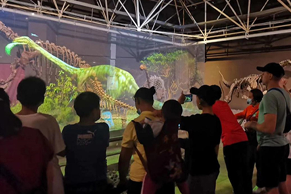 透明顯示技術(shù)的關(guān)鍵在于如何找到合適它的應(yīng)用場景