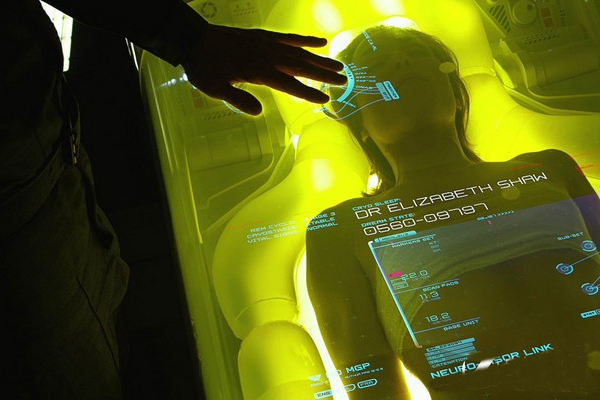 像美國大片那樣場(chǎng)景 透明顯示實(shí)現(xiàn)最佳的解決方案