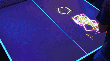 臺(tái)球桌與互動(dòng)投影技術(shù)相結(jié)合的互動(dòng)游戲你玩過