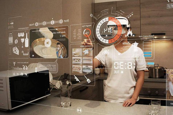 眾多企業(yè)布局AR/VR領(lǐng)域，增強現(xiàn)實技術(shù)與行業(yè)應(yīng)用在進(jìn)入爆發(fā)期