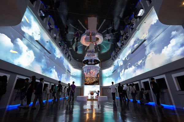 天幕投影在這五大應(yīng)用領(lǐng)域爆火